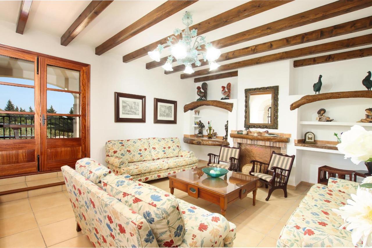 Plomera Villa